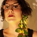 Dee_nmyles-web